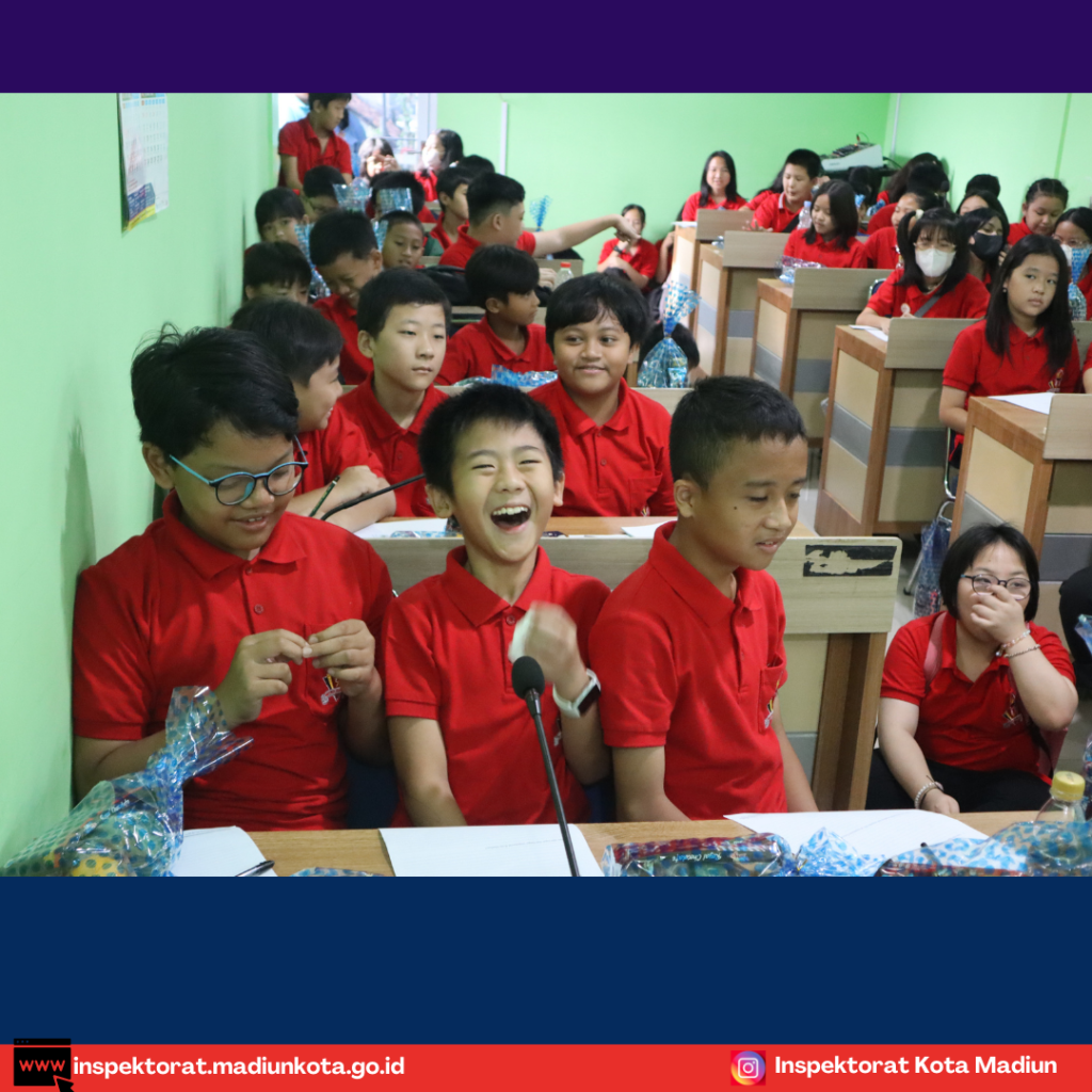 4-1-1024x1024 INSPEKTORAT KOTA MADIUN TERIMA KUNJUNGAN SISWA-SISWI SD NASIONAL TIGA BAHASA MITRA HARAPAN