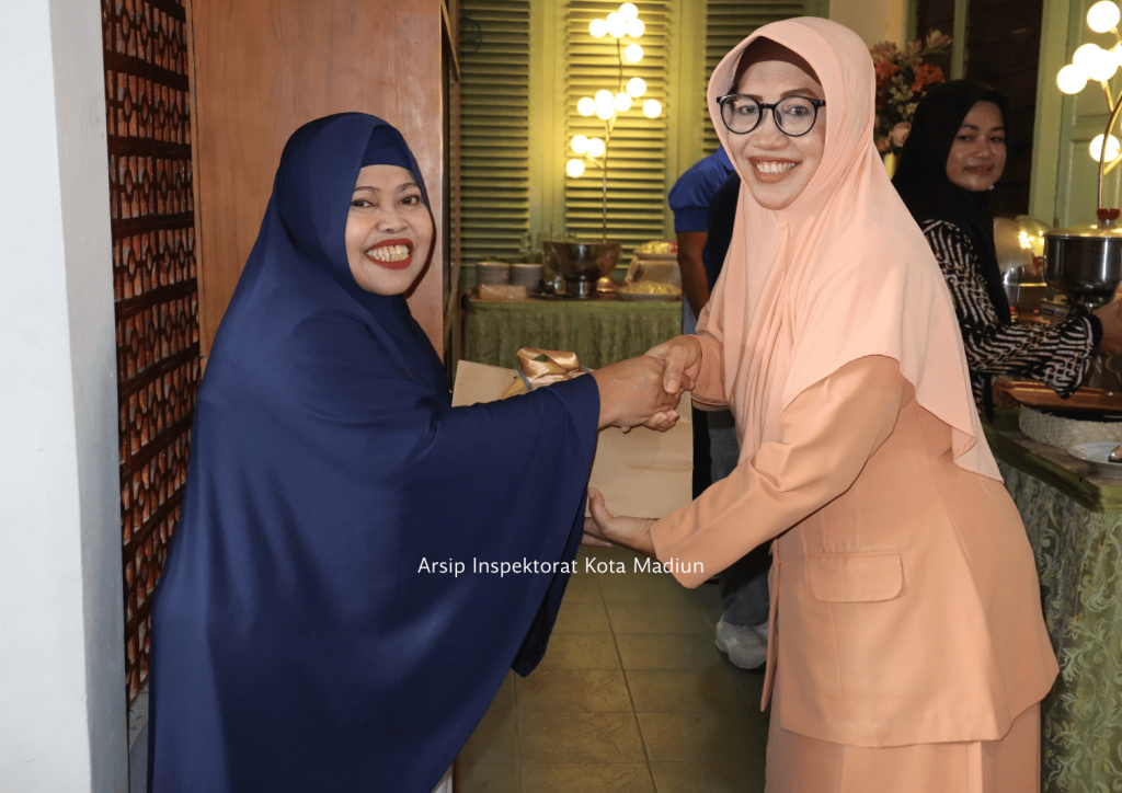 2-11-1024x724 Pelepasan Purna Tugas Auditor Madya Ir. Sunarti: Tali Asih sebagai Tanda Penghormatan dan Penghargaan