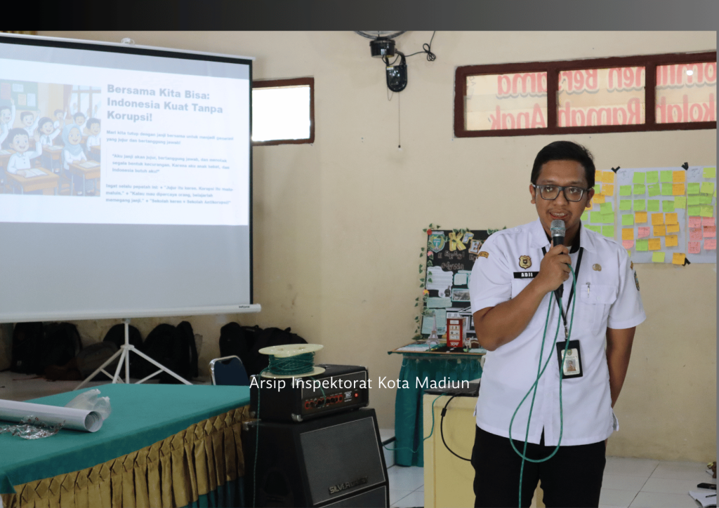 5-1024x724 Rangkaian Dokumentasi MPLS : Pendidikan Anti Korupsi di SMPN 6, 7, dan 9 Kota Madiun