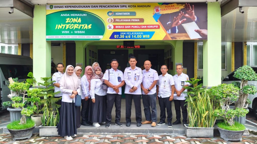 WhatsApp-Image-2025-11-12-at-14.34.46-1-1024x576 Sharing & Learning Inspektorat Kabupaten Boyolali Bersama Inspektorat Kota Madiun
