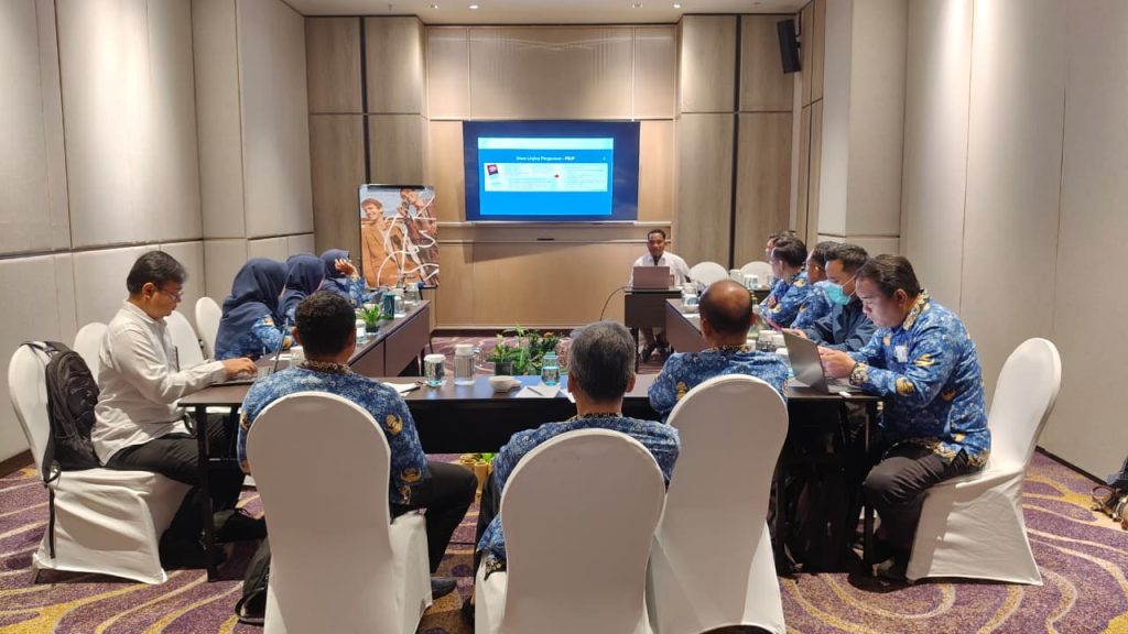 WhatsApp-Image-2025-11-18-at-14.36.02-1024x576 Inspektorat Kota Madiun Gelar Bimbingan Teknis Aplikasi e-Audit Kendali Inaproc LKPP